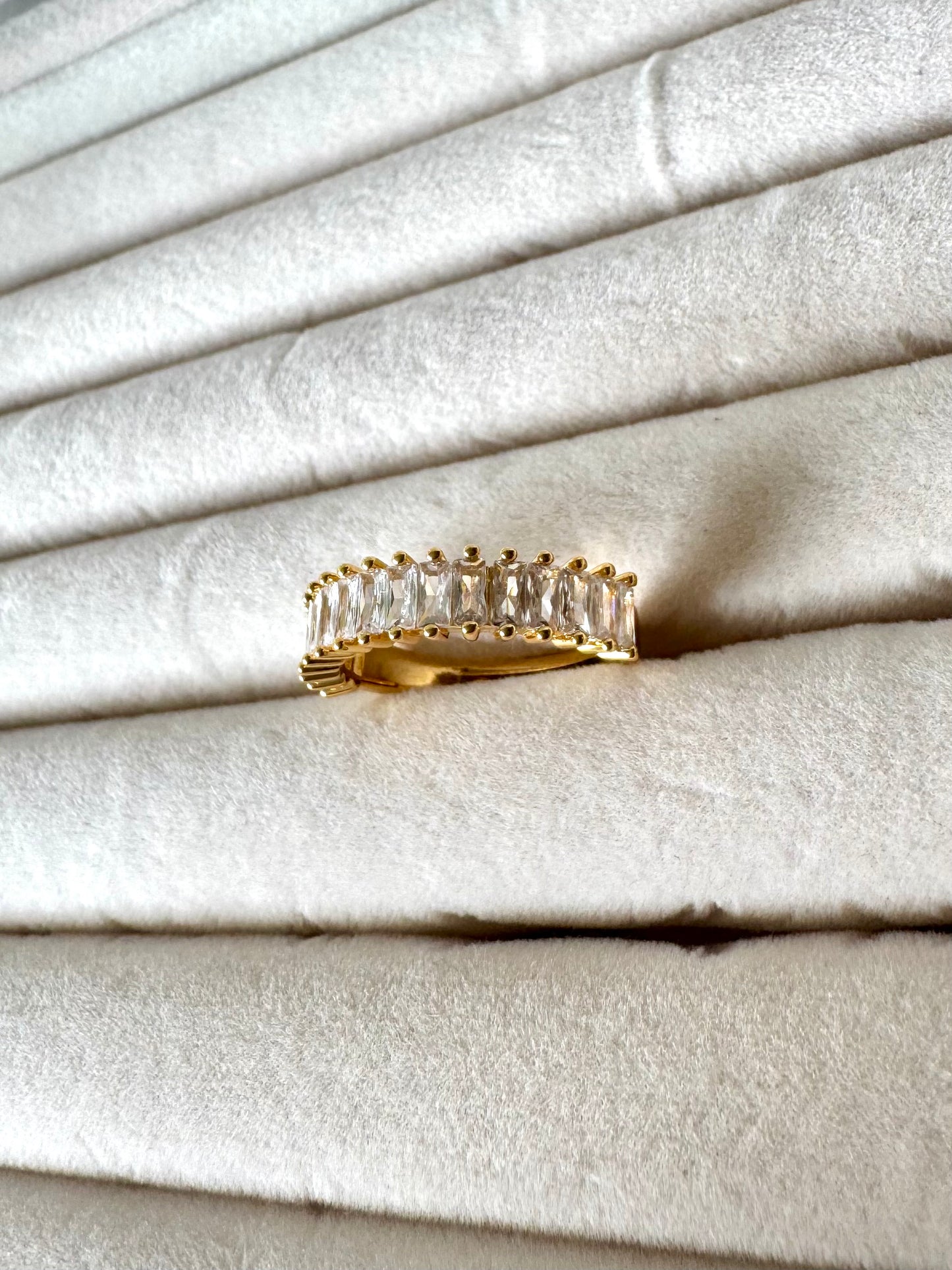 Luna 18K gold-plated adjustable ring