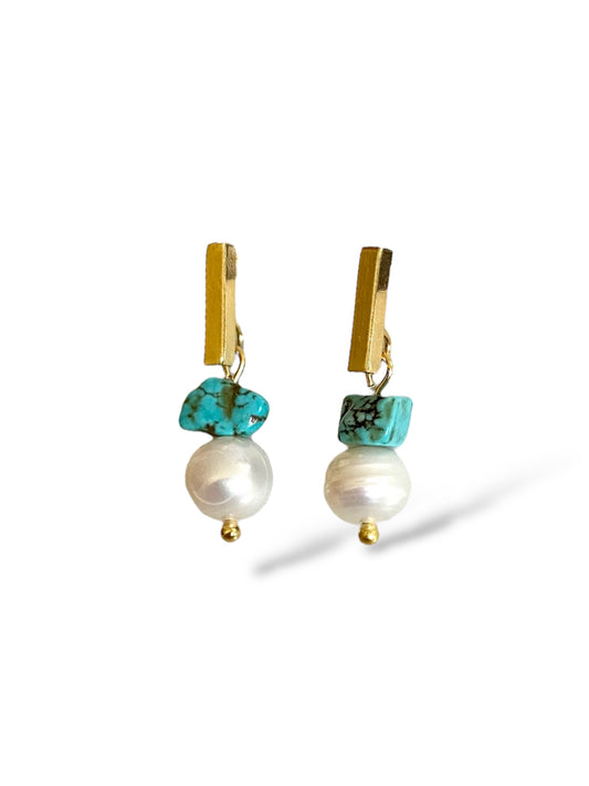 Livia Stud Earrings