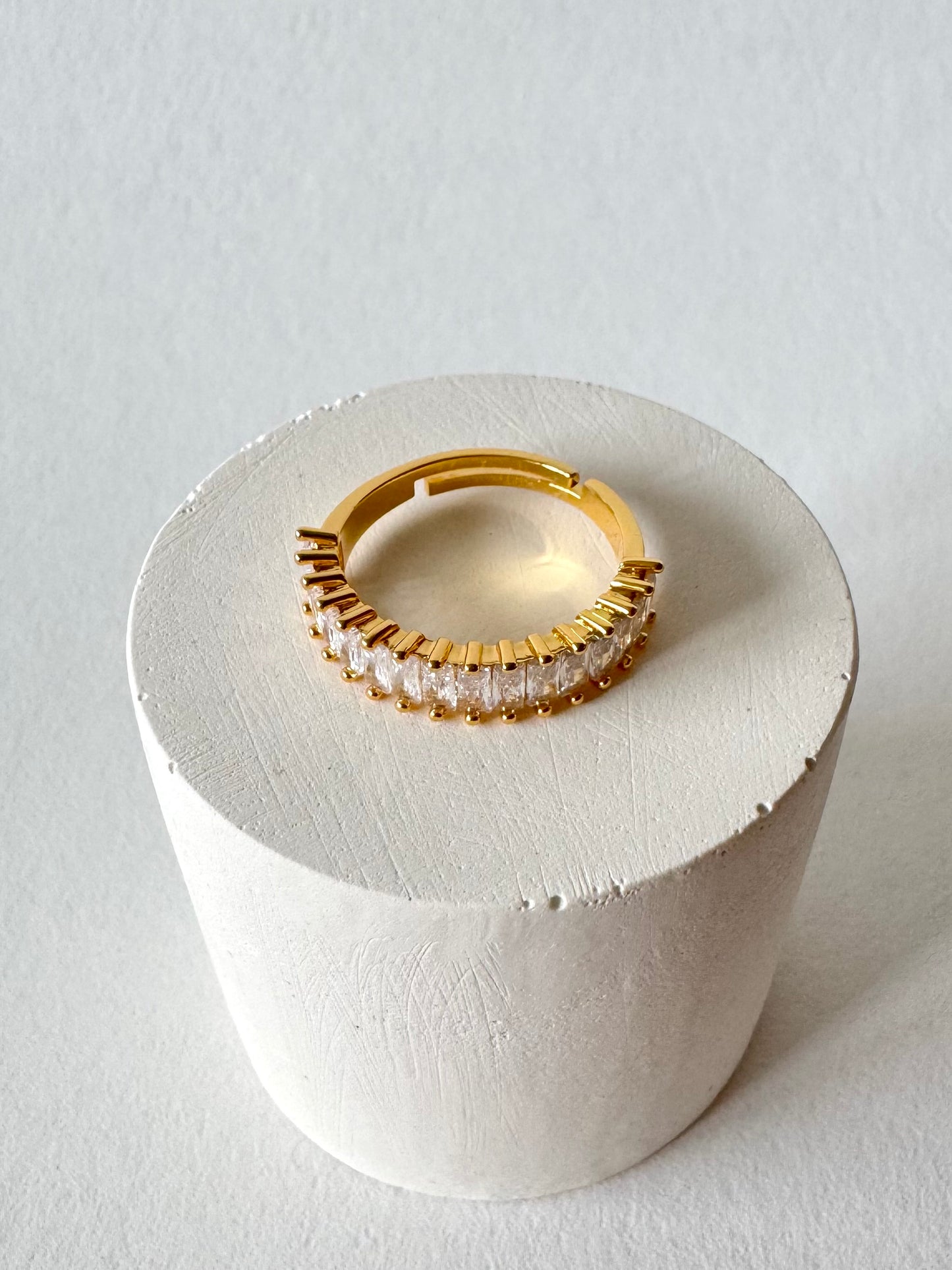 Luna 18K gold-plated adjustable ring