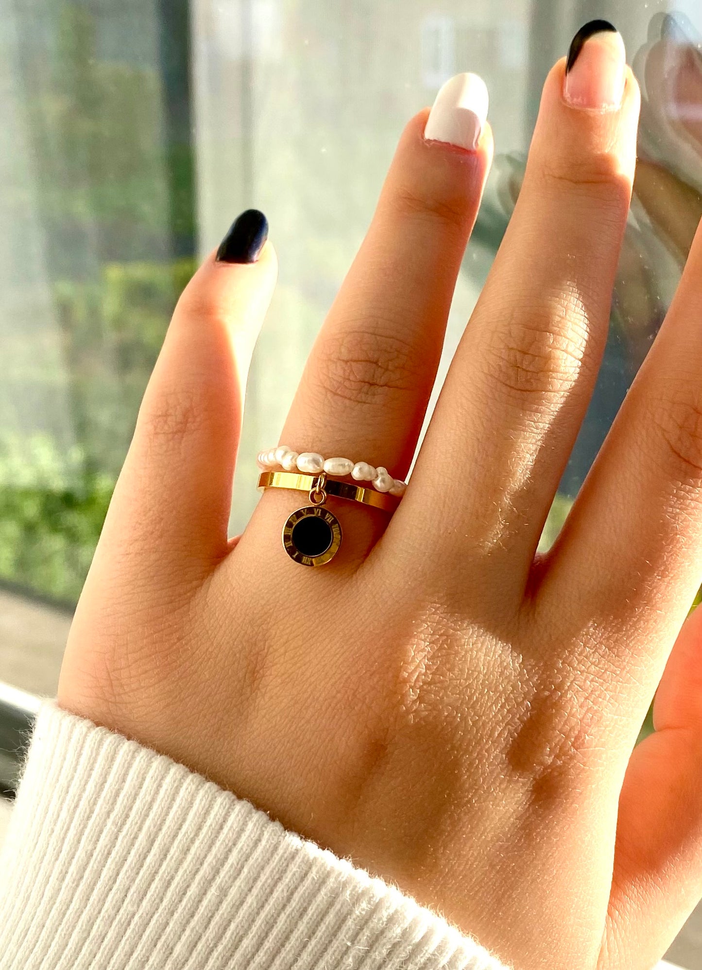 Xena stainless steel dangle ring